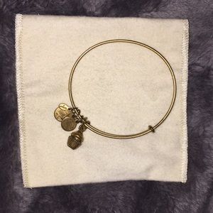 Cupcake Charm Bracelet